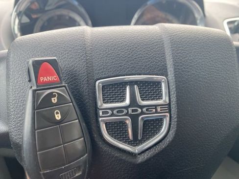 Used 2015 Dodge Grand Caravan American Value Package image 30