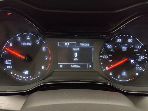 Used 2025 Chevrolet Trax LS FWD image 23