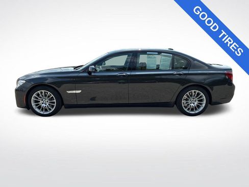 Used 2013 BMW 750Li xDrive AWD/4WD image 7