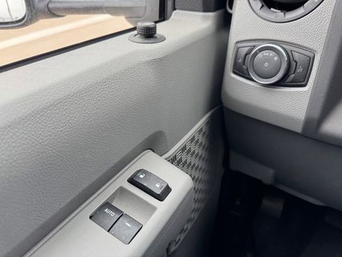 New 2026 Ford E-350 and Econoline 350 Super Duty w/ Power Equipment Group image 24