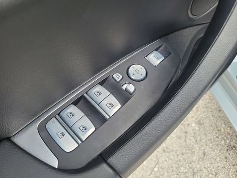 Used 2023 BMW X4 M40i AWD/4WD image 19
