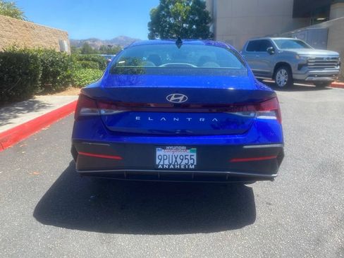 Certified 2024 Hyundai Elantra SEL FWD image 9