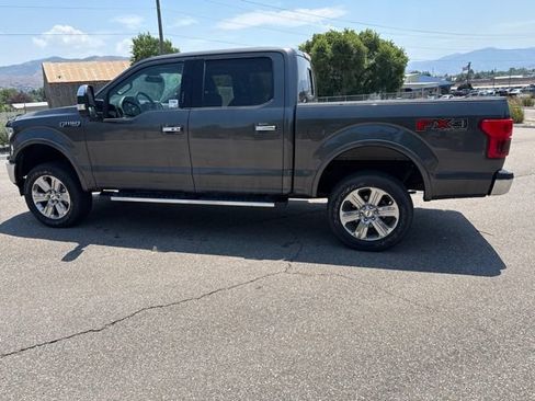 Used 2019 Ford F150 Lariat w/ Equipment Group 502A Luxury AWD/4WD image 4