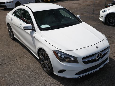 Used 2019 Mercedes-Benz CLA 250 image 19