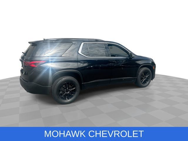 Used 2022 Chevrolet Traverse LT AWD/4WD image 8