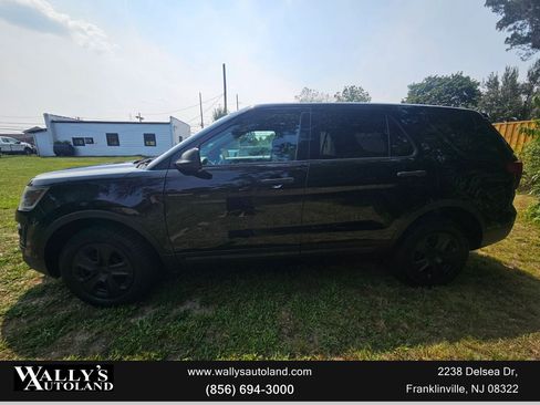 Used 2017 Ford Explorer 4WD Police Interceptor w/ Ready For The Road Package image 5
