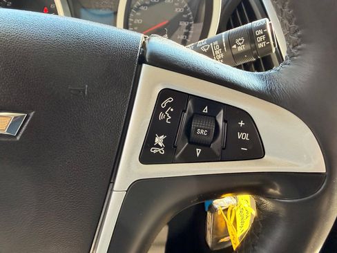 Used 2015 Chevrolet Equinox LT w/ Driver Convenience Package image 21