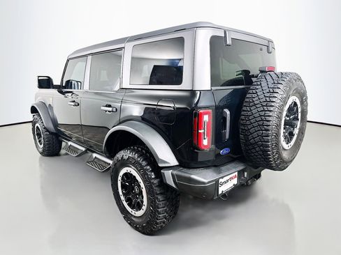 Used 2023 Ford Bronco Badlands image 5