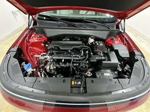 Used 2024 Hyundai Kona SEL AWD/4WD image 18