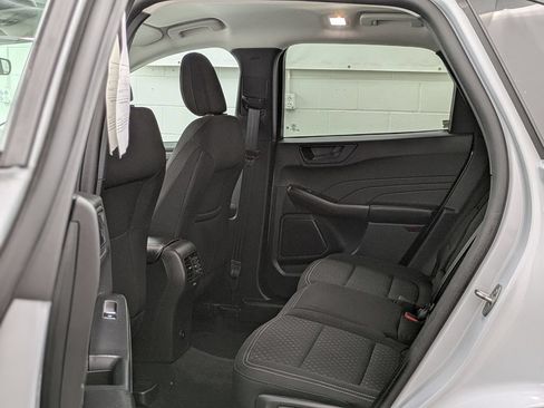 Used 2025 Ford Escape Active AWD/4WD image 14