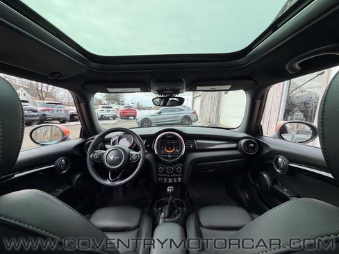 Used 2018 MINI Cooper S image 39