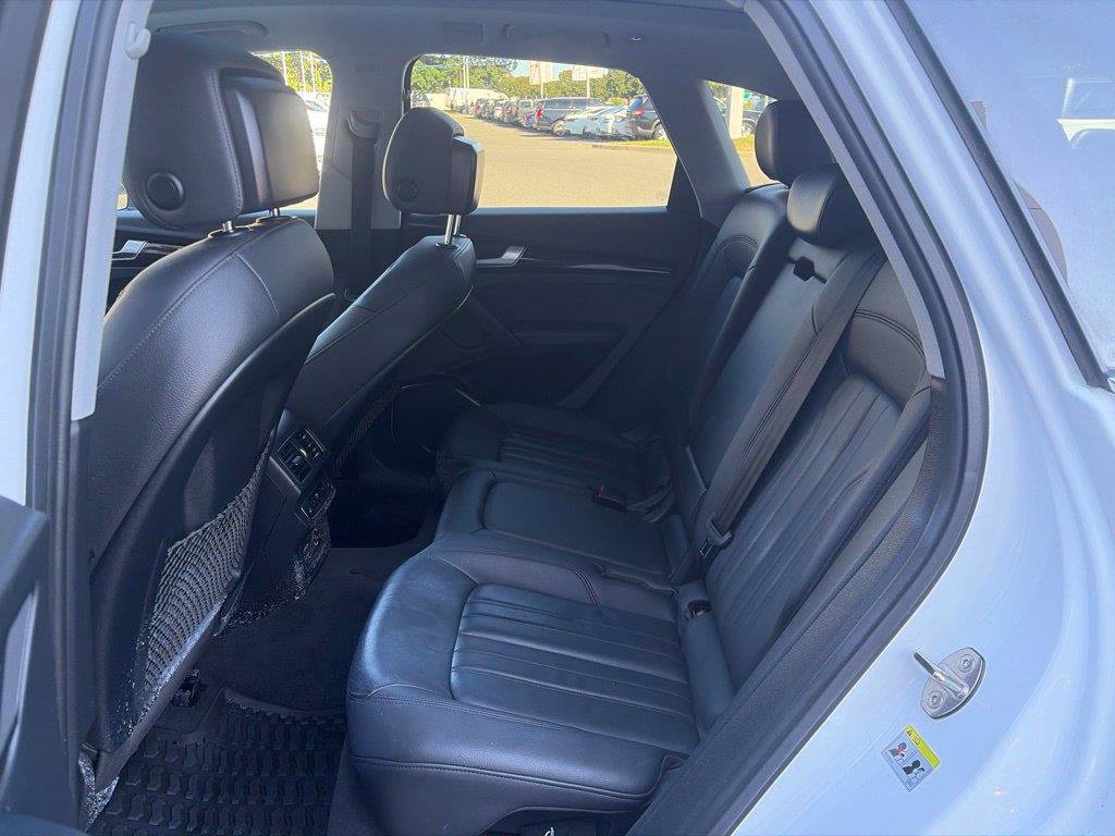 Used 2020 Audi Q5 2.0T Premium Plus w/ Premium Plus Package AWD/4WD image 11