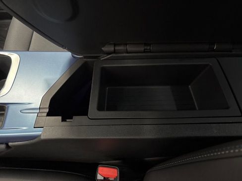 New 2026 Chevrolet Equinox EV LT image 17