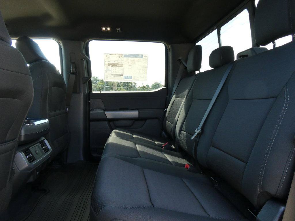 New 2026 Ford F150 XLT w/ Equipment Group 302A MID AWD/4WD image 15