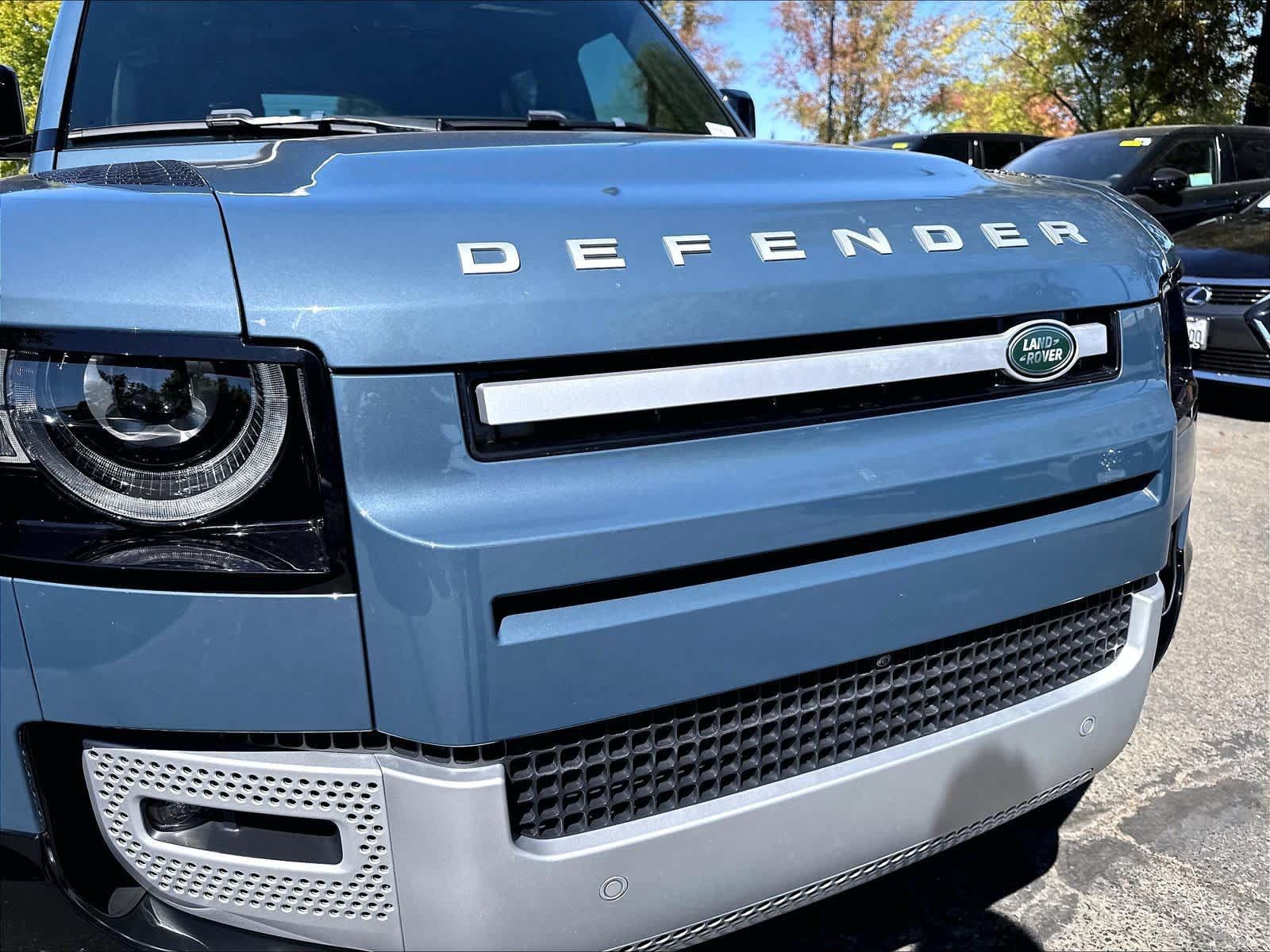 Used 2024 Land Rover Defender 110 S AWD/4WD image 30