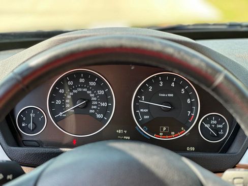 Used 2016 BMW 320i Sedan image 30