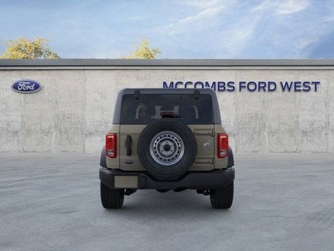 New 2025 Ford Bronco 2-Door image 7