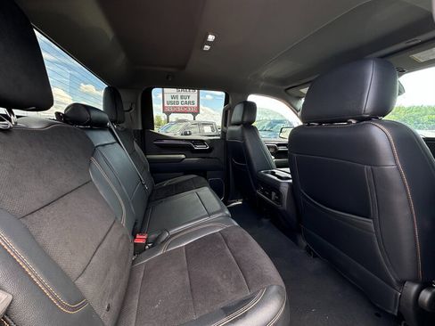 Used 2023 Chevrolet Silverado 1500 LT Trail Boss image 15