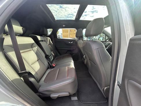 Used 2023 Chevrolet Blazer RS w/ Enhanced Convenience Package image 22