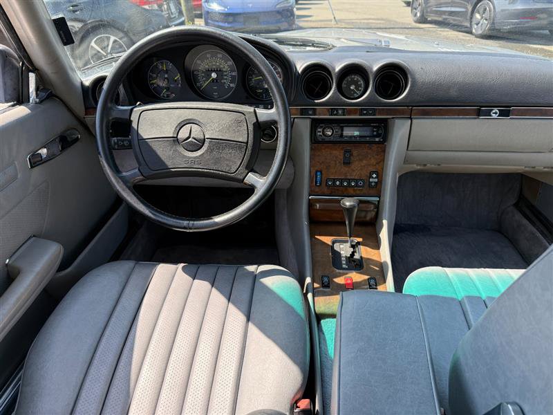 Used 1988 Mercedes-Benz 560 SL image 10