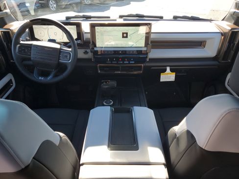 New 2025 GMC Hummer EV 2X image 16