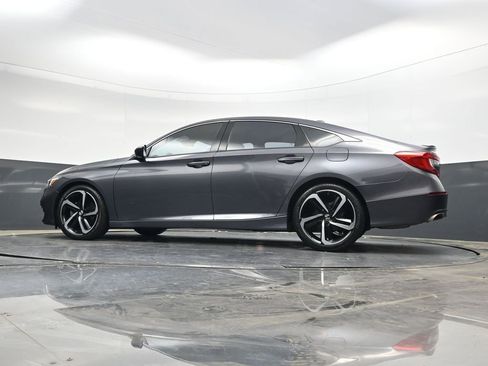 Used 2019 Honda Accord Sport image 30
