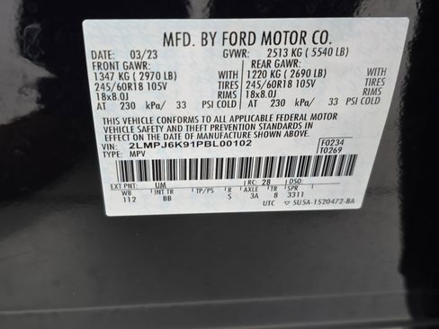 Used 2023 Lincoln Nautilus Reserve image 35