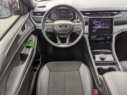 New 2025 Jeep Grand Cherokee Altitude RWD image 14