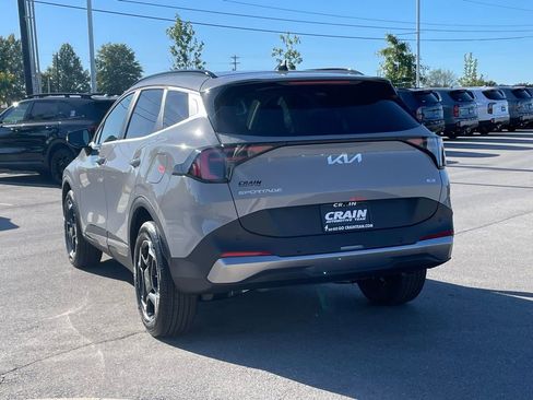 New 2026 Kia Sportage AWD Hybrid image 5