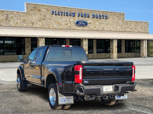 New 2026 Ford F450 Platinum w/ FX4 Off-Road Package image 4