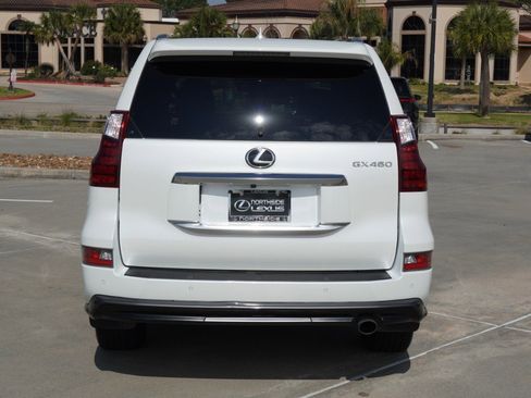 Certified 2022 Lexus GX 460 Premium w/ Accessory Package image 7