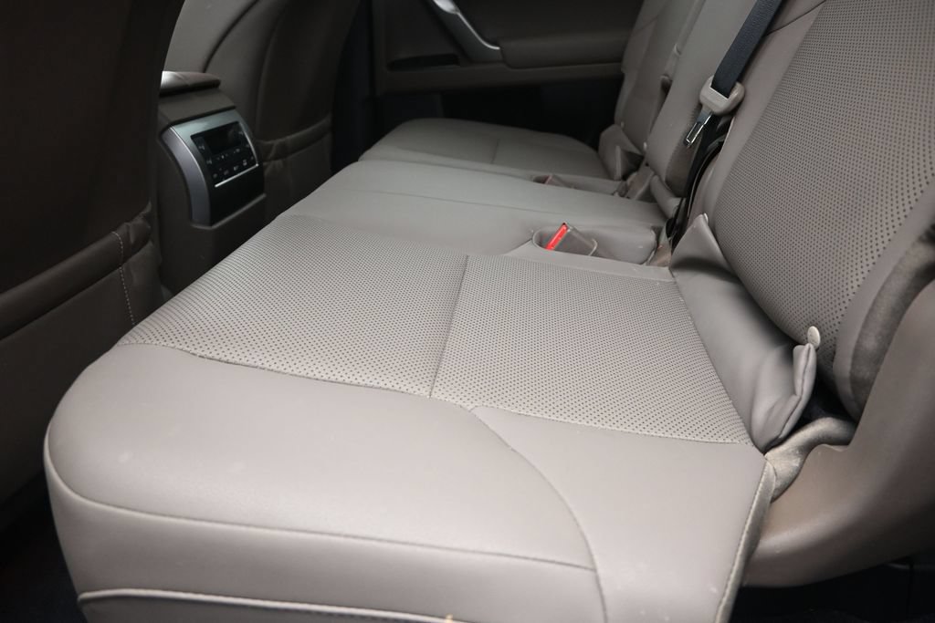 Used 2023 Lexus GX 460 Premium w/ Premium Package AWD/4WD image 16