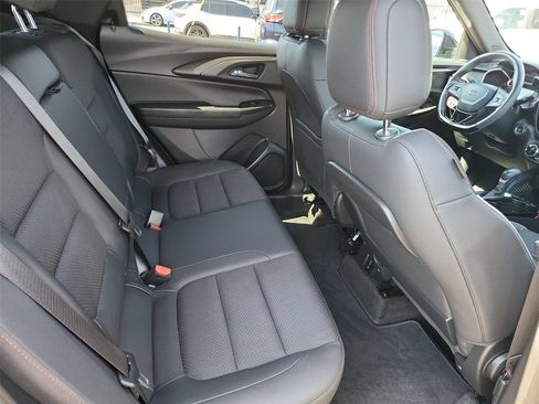 Certified 2023 Chevrolet TrailBlazer RS w/ Convenience Package FWD image 18
