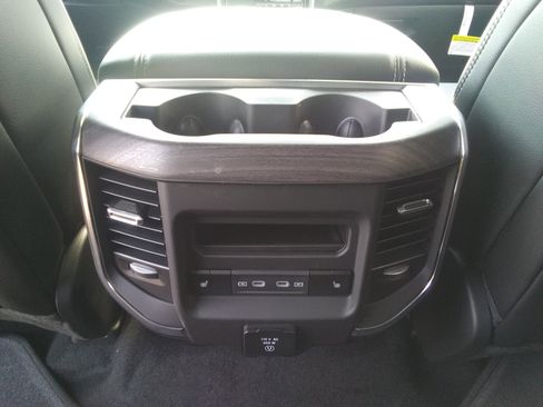 New 2026 RAM 1500 Laramie image 12