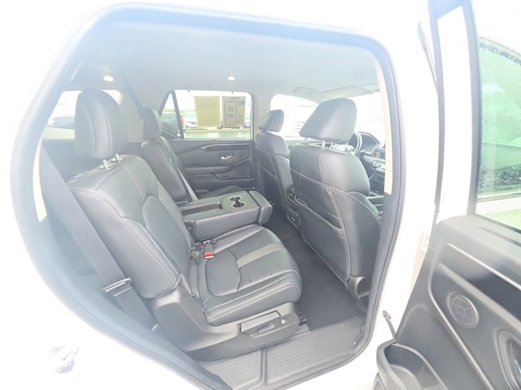 Certified 2023 Honda Pilot EX-L image 30