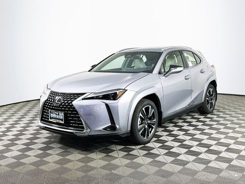 New 2025 Lexus UX 300h AWD image 3