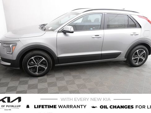 New 2026 Kia Niro EX FWD image 8