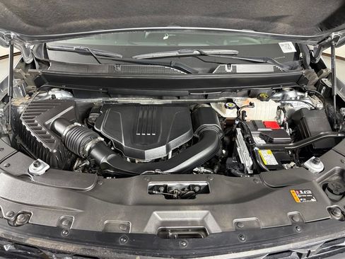 Certified 2025 Chevrolet Traverse Z71 AWD/4WD image 49
