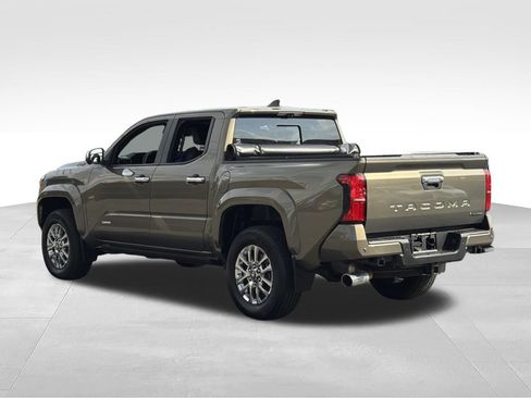 Used 2024 Toyota Tacoma Limited AWD/4WD image 6