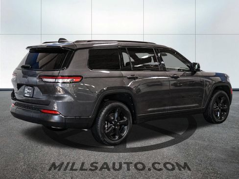 Used 2022 Jeep Grand Cherokee L Laredo AWD/4WD image 8