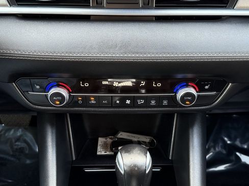 Used 2021 MAZDA MAZDA6 Touring image 29