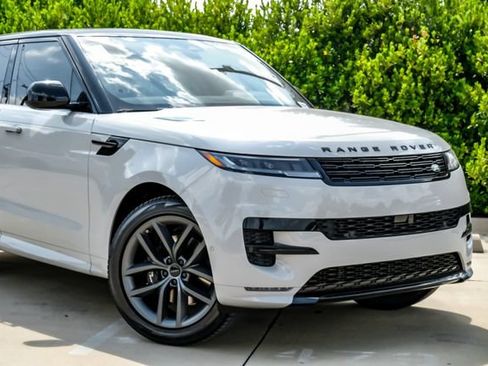 New 2026 Land Rover Range Rover Sport Dynamic SE AWD/4WD image 9