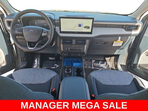 New 2026 Ford Maverick XLT w/ XLT Luxury Package FWD image 9
