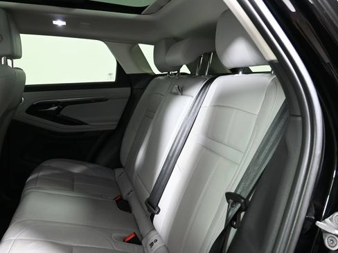 Used 2020 Land Rover Range Rover Evoque S AWD/4WD image 6