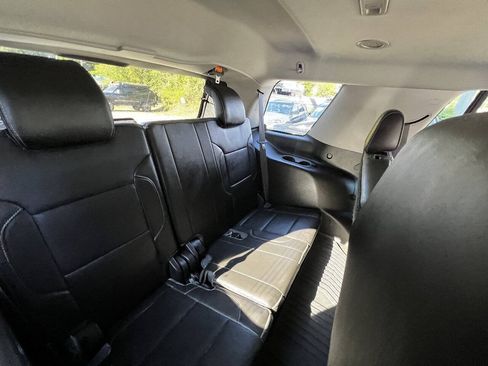 Used 2017 GMC Yukon Denali w/ Open Road Package AWD/4WD image 11