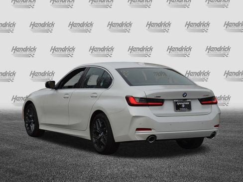Certified 2025 BMW 330i xDrive Sedan w/ Convenience Package AWD/4WD image 8