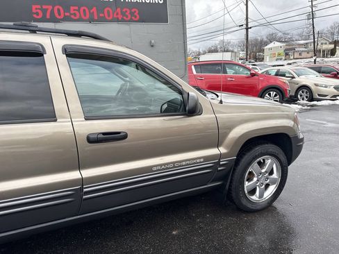 Used 2004 Jeep Grand Cherokee Laredo w/ Trailer Tow Prep Group image 10