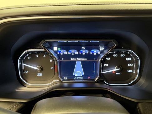 Used 2021 GMC Yukon XL Denali image 14