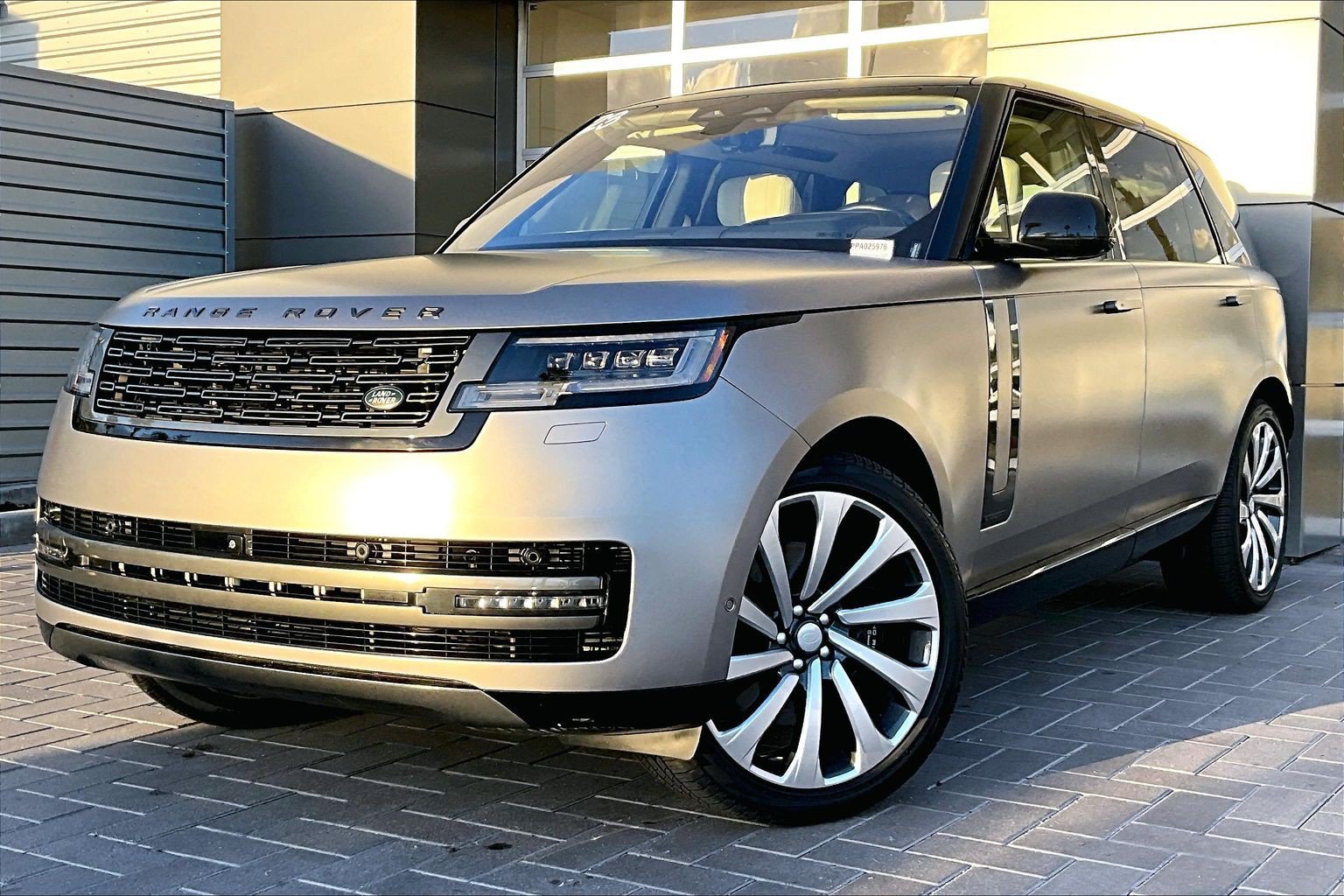 Used 2023 Land Rover Range Rover Long Wheelbase Autobiography AWD/4WD image 1
