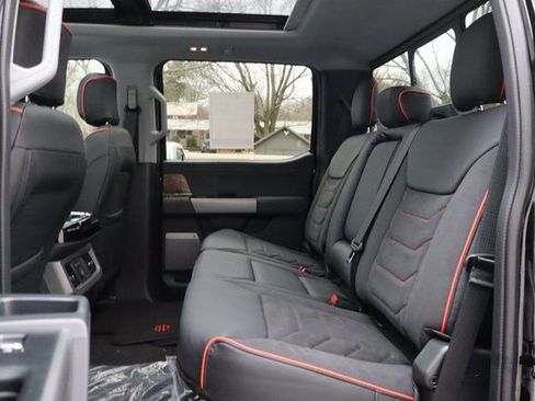 New 2026 Ford F250 Lariat w/ Black Appearance Package AWD/4WD image 11